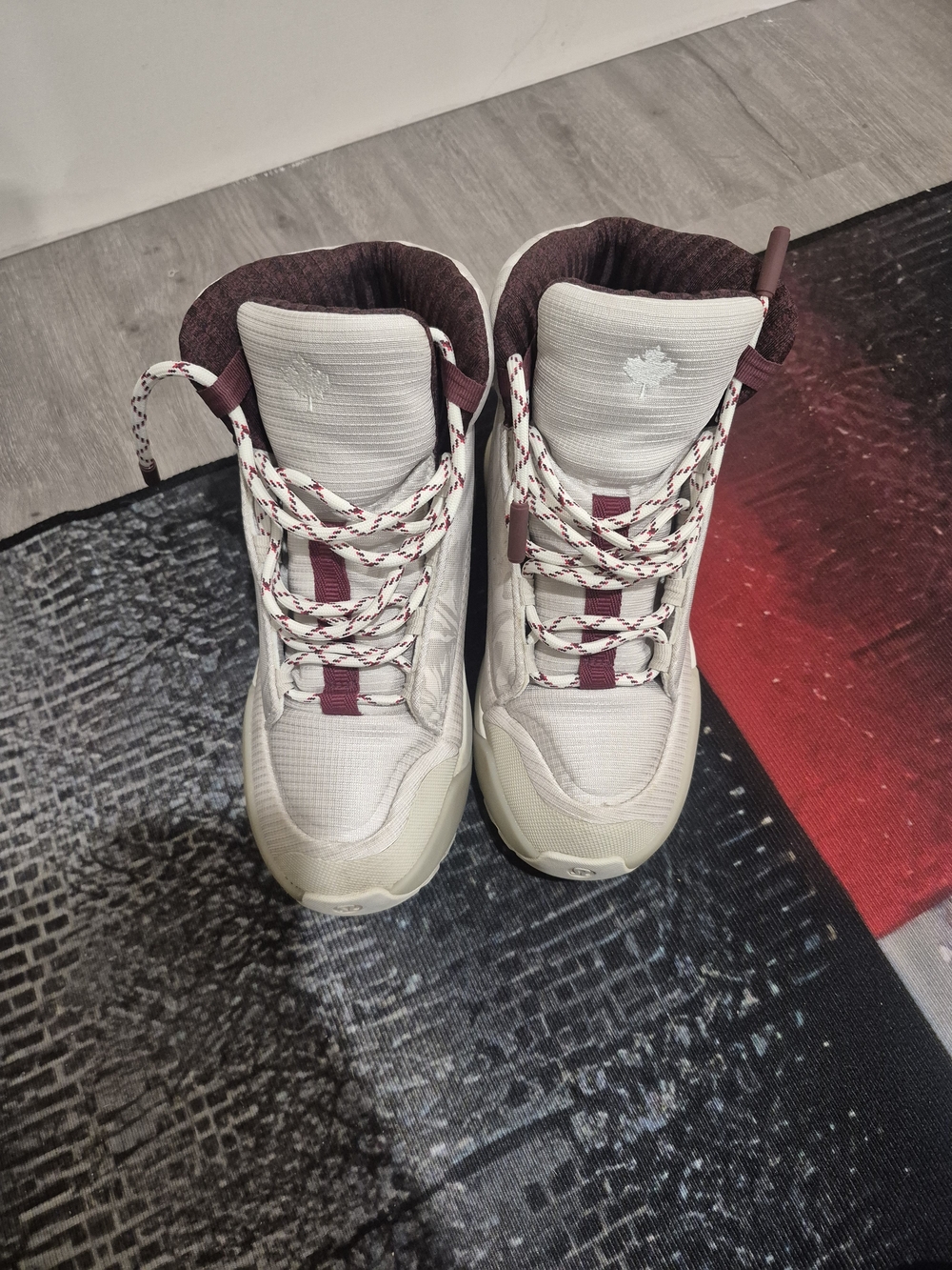 lululemon athletica White and Maroon High-Top Winter Boots